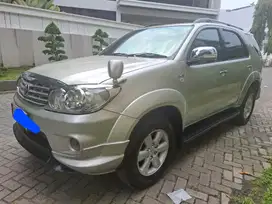 Toyota Fortuner 2010 Diesel