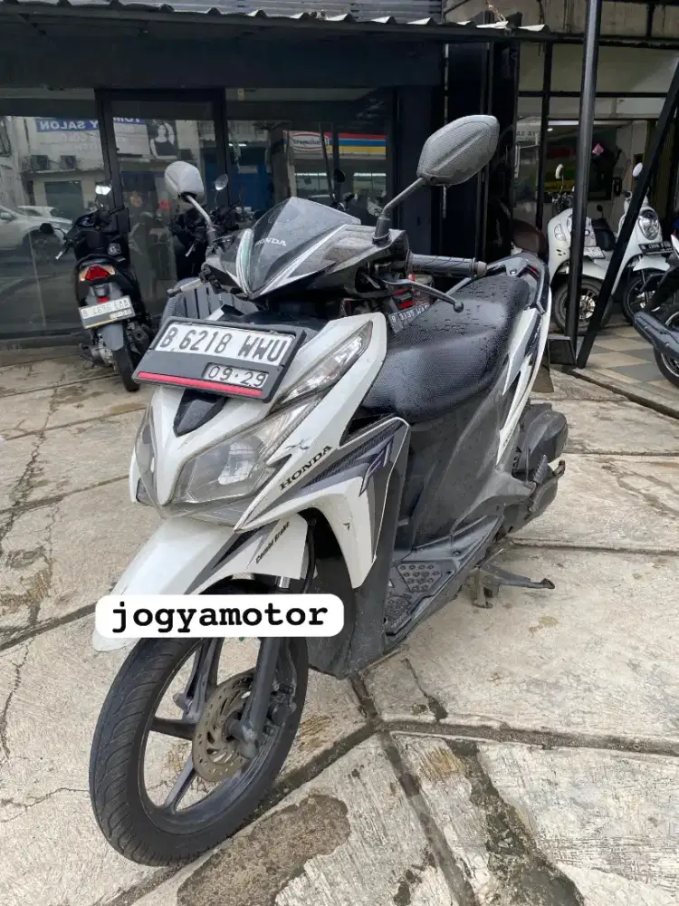 [ harga bersahabat ] honda vario 125 iss th 2014