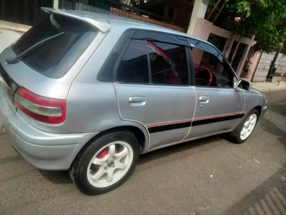 Jual cepat Starlet kapsul 1.3 EP81 THN  1994