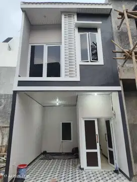 Rumah baru jakarta 2 lantai murah 475 juta akses mobil shm