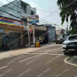 Rumah Lux 3lt pinggir jalan disewakan row 3 mobil
