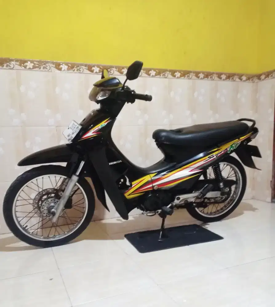 Honda Supra fit 2005