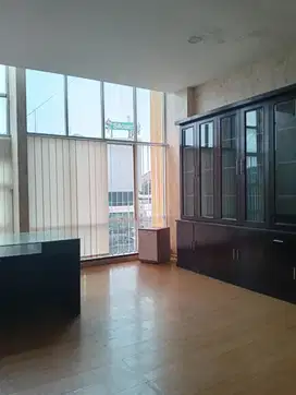 DIJUAL : Ruko 4 Lantai Jakarta Selatan
