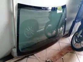 Kaca depan calya sigra