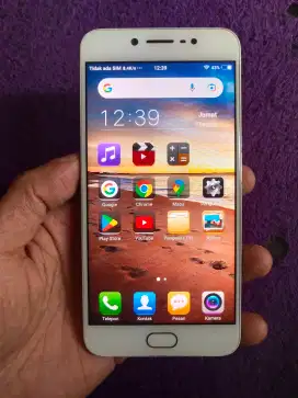 Jual Hp Vivo Y67 Original Ram 4GB/32GB Mulus like a new, tinggal pakai