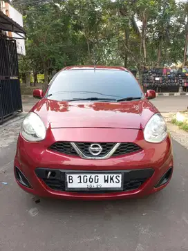 Nisan March L at matic 2014 merah
