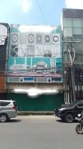 Disewa Ruko Gandeng siap huni JL. Zainul Arifin, Medan Petisah