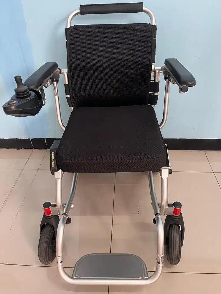 Kursi Roda Elektrik Foldawheel