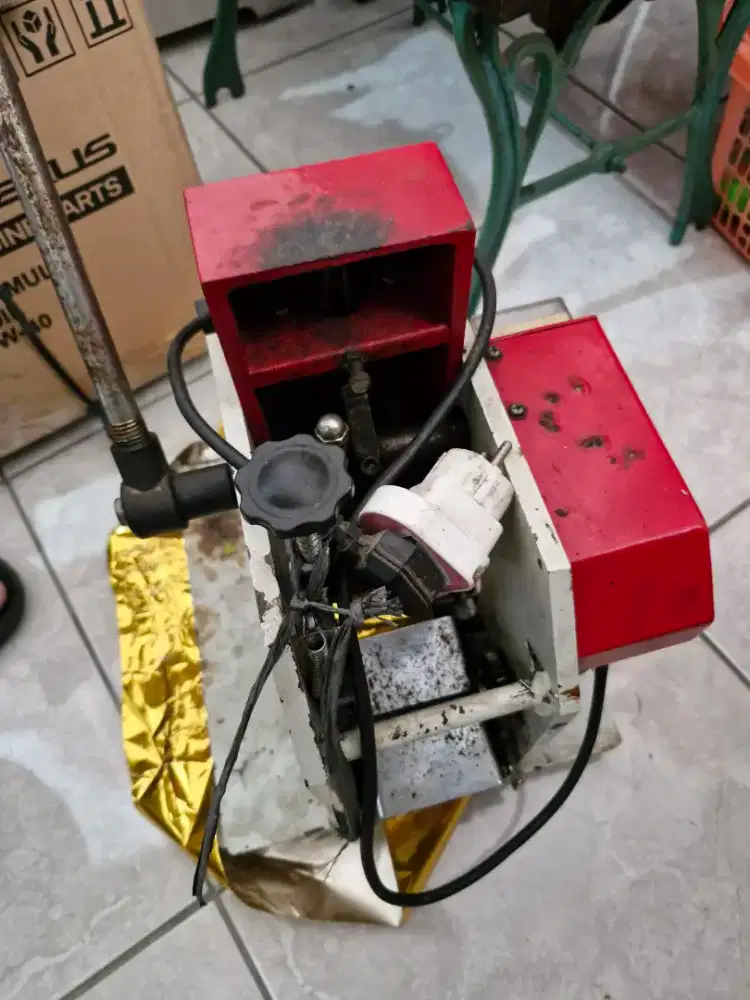 Mesin Embos ( dijual cepat)