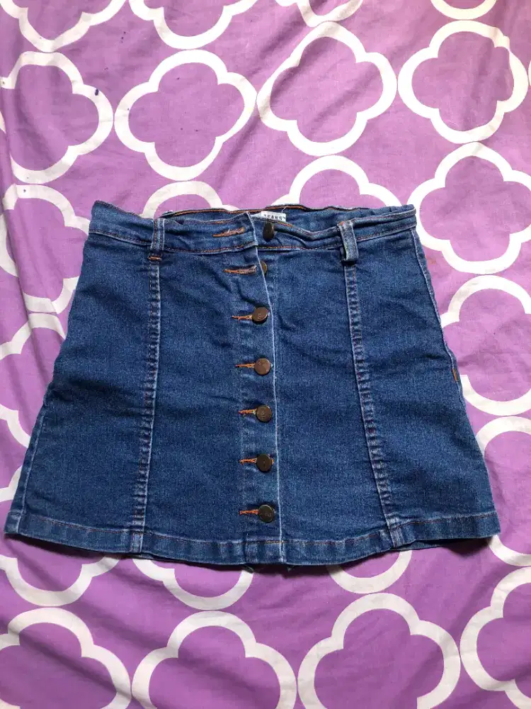 Rok jeans celana