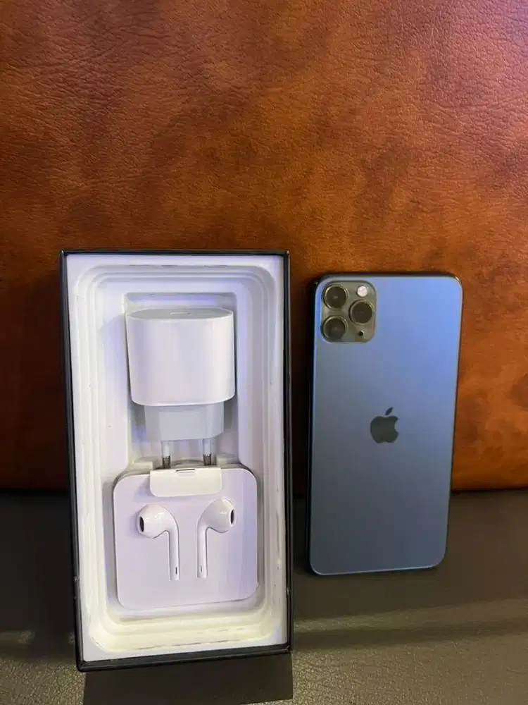 iphone 11 pro max 256gb untuk komplit baru