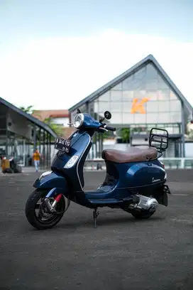 PIAGGIO VESPA LX 150 2VIE 2011