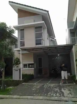 Disewakan Rumah Semi Furnish Di Cluster Lavesh Harapan Indah Bekasi