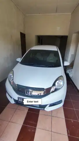 Mobilio putih 2016 S, km rendah