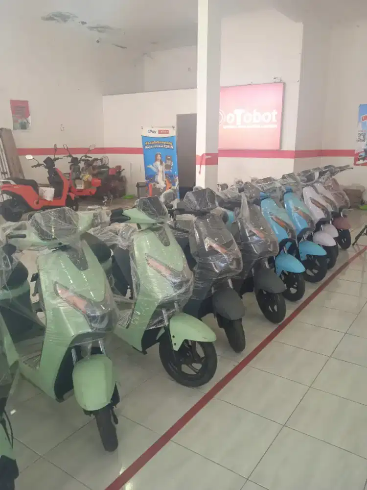 SHOROOM RESMI SEPEDA DAN MOTOR LISTRIK OTOBOT UWINFLY RANGKASBITUNG