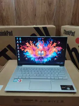 Asus Vivobook S330u Gen8