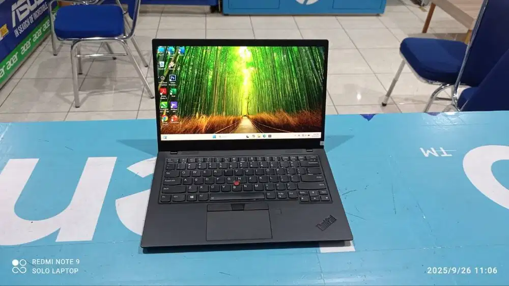 LENOVO THINKPAD X1 CARBON G7 TERTIPIS+TERINGAN CORE i5 GEN 8 RAM 8GB