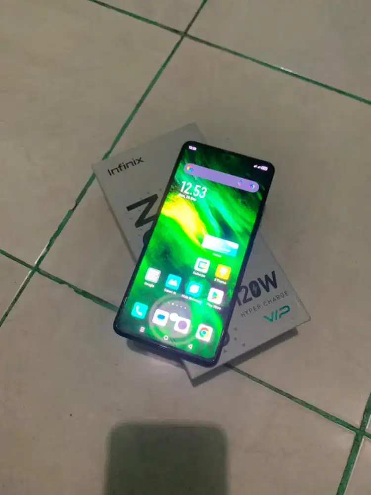 Infinix note 12 VIP ram 8/256 GB limited