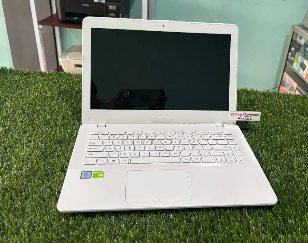 ASUS A456UR Core i5 RAM8GB VGA Nvidia2GB SSD Mulus Bgt