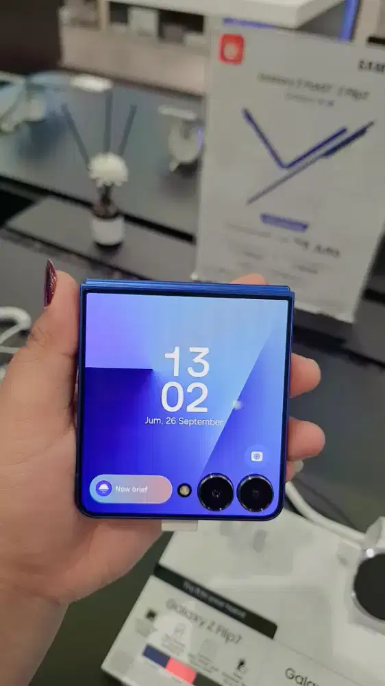 Samsung Galaxy Z Flip 7