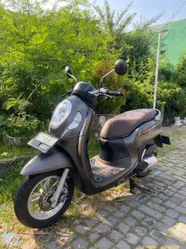 Honda Scoopy Keyless 2023 Seperti Baru