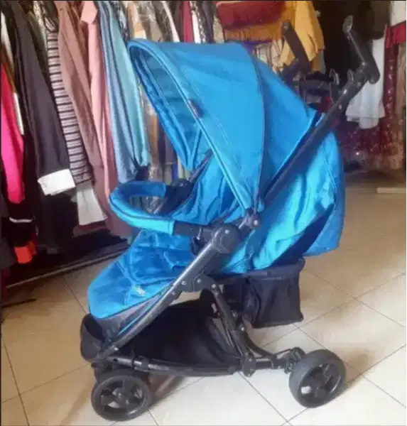 Jual Preloved 2 Stroller (Besar & Kecil), bonus CarSeat
