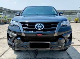 TOYOTA VRZ 2.4 TRD SPORTIVO 2019