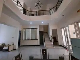 Dijual Rumah Dharmahusada Indah Timur Surabaya AUD.A035