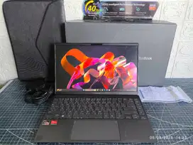 Laptop Asus Zenbook UX425UAZ