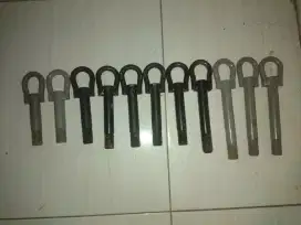 Towing hook depan