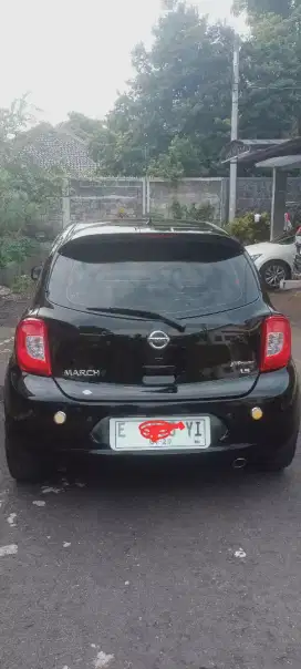 Nissan March, low kilometer, pajak panjang