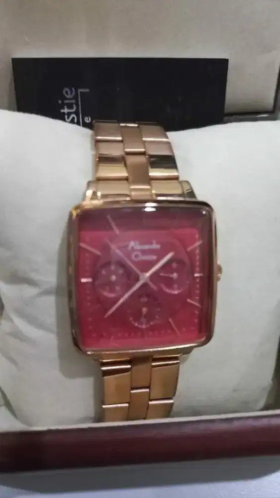 Jam tangan wanita alexandre Christie