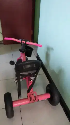 Sepeda Anak Roda 3