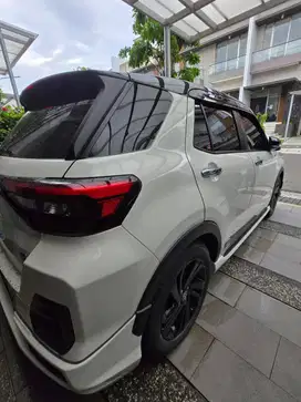 Dijual 1 Unit Toyota Raize 2021 Two Tone GR