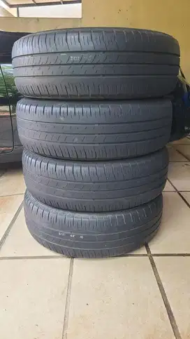 Ban Copotan Dunlop Enasave 205 65 R16
