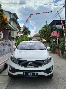 Kia sportage 4x4 2011 manual 2.0