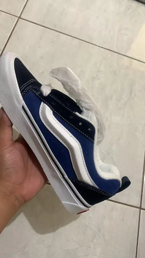 Sepatu Vans Knu Skool Navy/True White - Baru