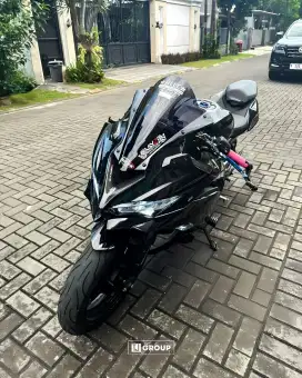 FOR SALE!! KAWASAKI ZX25R NON ABS 2022