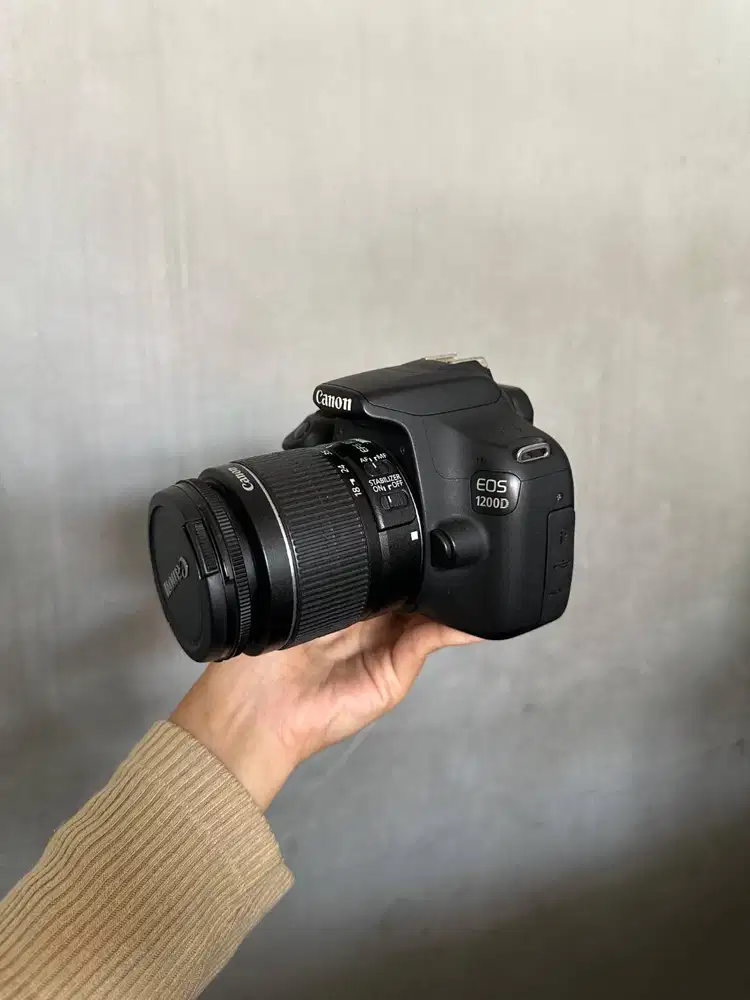 KAMERA CANON 1200D + KIT
