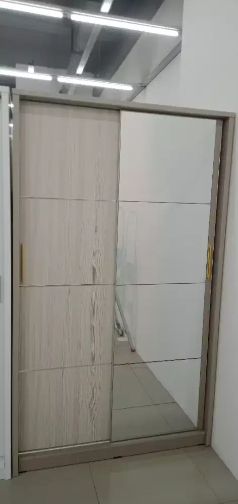 WARDROBE SLIDING POVEN || Tersedia di Scandia Paradise Walk Serpong