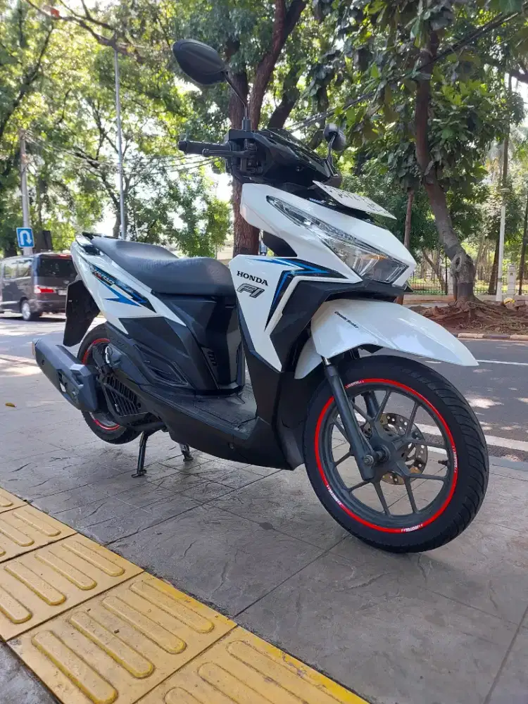 DIJUAL CASH HONDA VARIO 125 CBS ISS THN 2016 PAJAK IDUP SIAP PAKAI