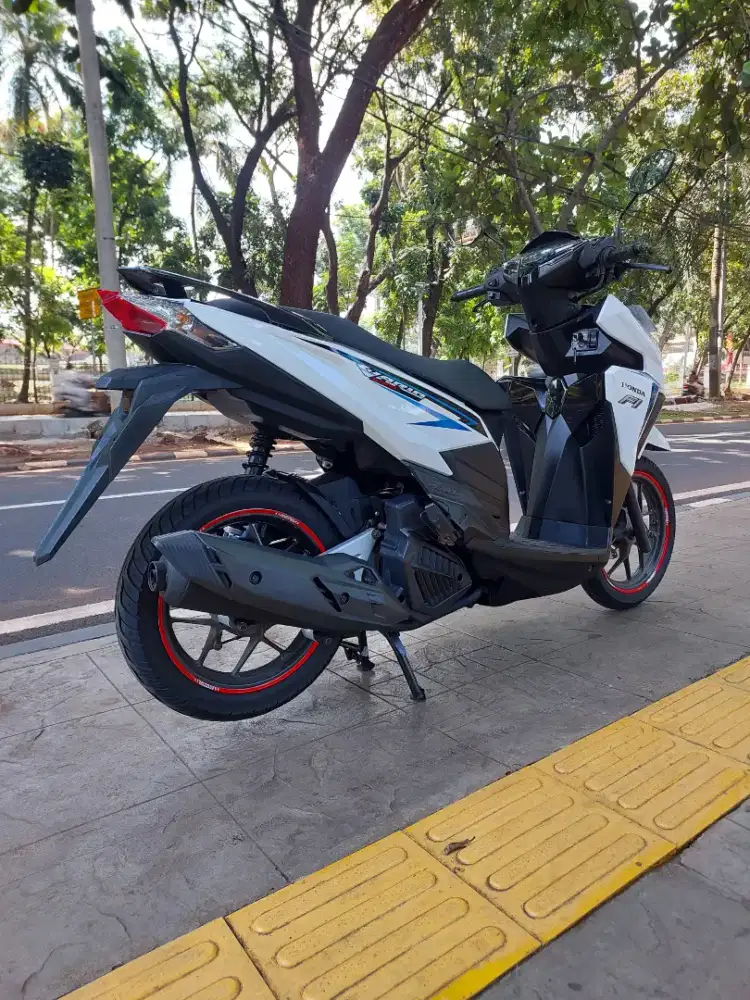 DIJUAL CASH HONDA VARIO 125 LED OLD CBS ISS THN 2016 PAJAK IDUP