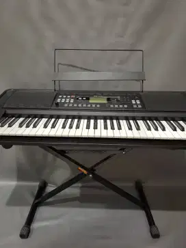 keyboard korg Ek-50 bekas