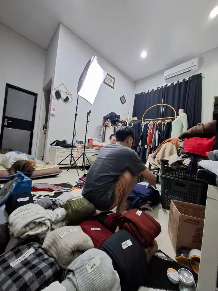 Host wanita untuk live di tiktok
