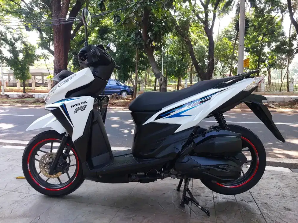 DIJUAL CASH HONDA VARIO 125 LED OLD CBS ISS THN 2016 PAJAK IDUP