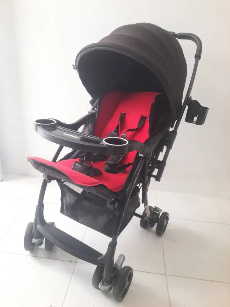 Stroller Bayi Merek Chris Olins