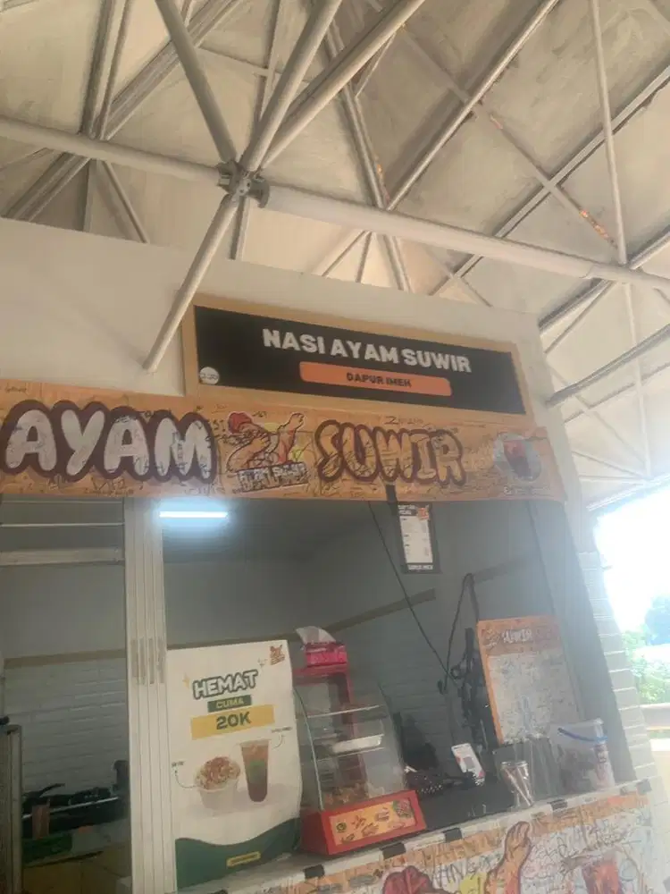 DIBUTUHKAN STAFF AYAM GEPREK WANITA