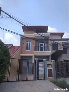 Rumah bagus 2 lantai siap huni di harapan indah bekasi utara
