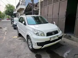 Toyota Rush TRD Sportivo Manual MT Tahun 2014 Putih , 2013