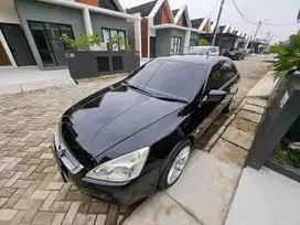 Dijual Honda Accord 2005